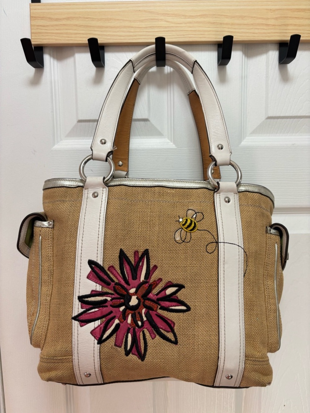 Coach VINTAGE Y2K L053-9447 LIMITED EDITION Floral 3-D Bumble Bee Straw Tote GUC - Picture 6 of 14